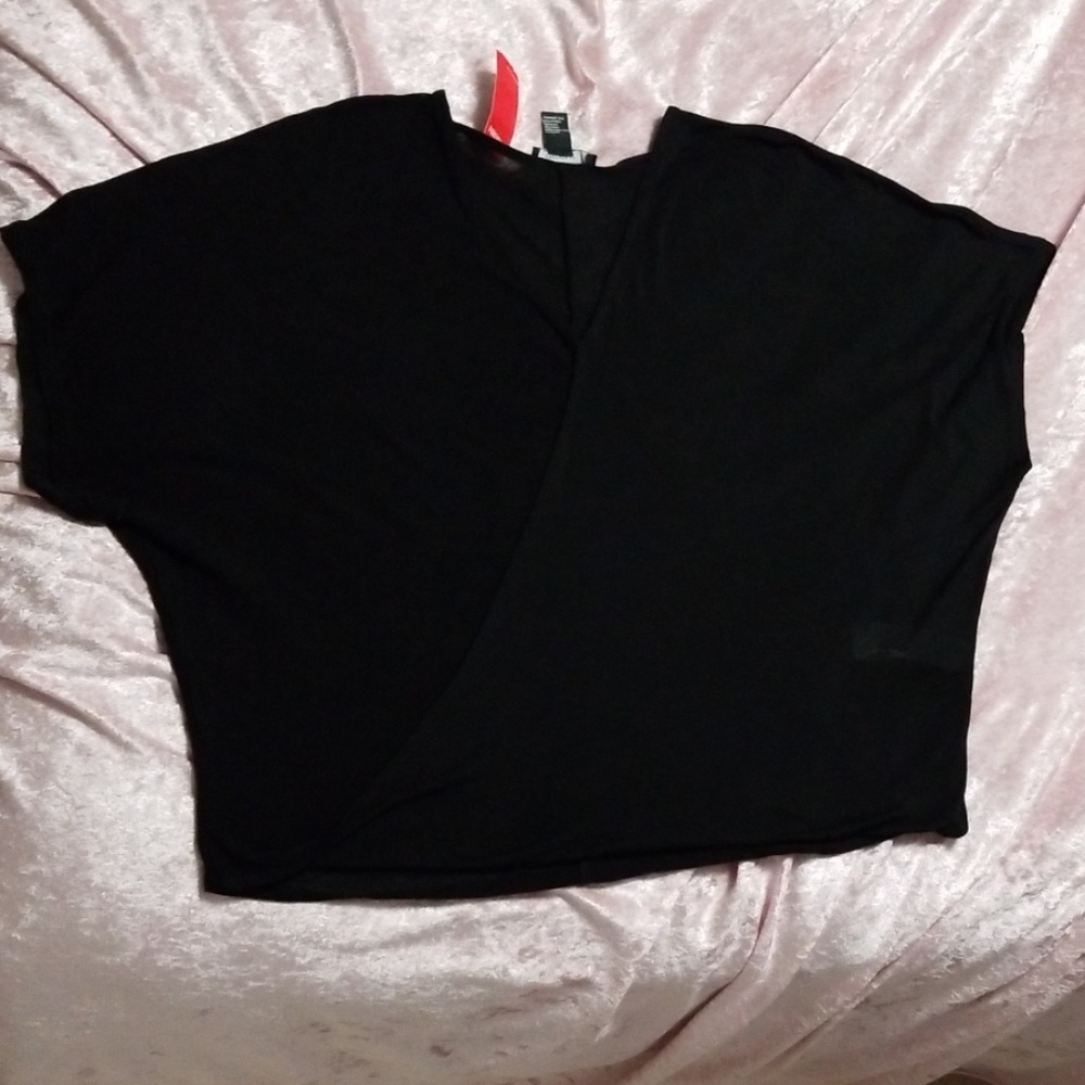 Top/skirt Bundle - Picture 2 of 6